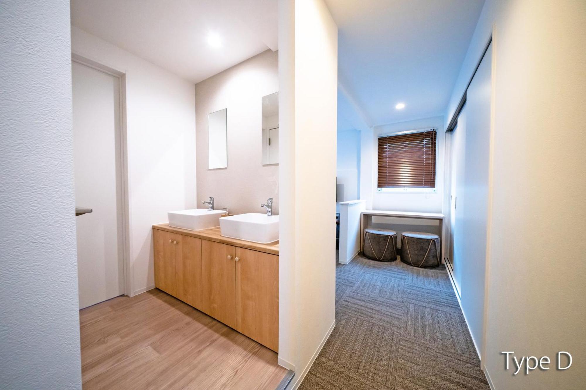 Hermitage Nishi Shinjuku Apartment Tokyo